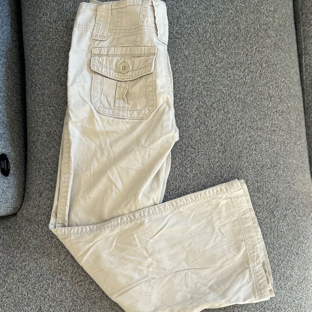GAP Women's Light Tan Cargo Pants